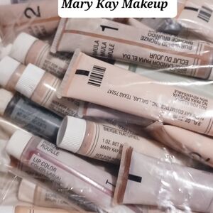 Mary Kay Lipstick Collection - Beige and Pink Hues